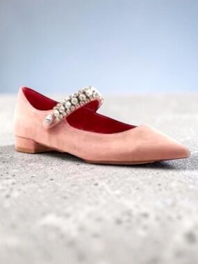 KURT GEIGER LONDON Kingly Mary Jane Flat Crystal Suede Encrusted
Blush